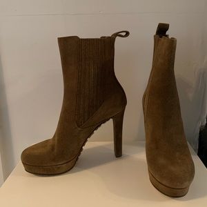 Gucci suede platform ankle boots